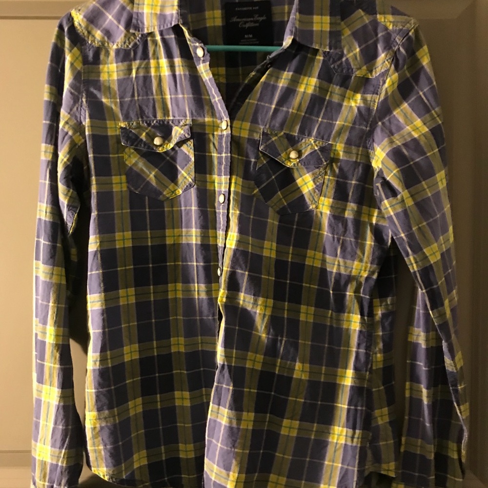 Ladies button down shirt